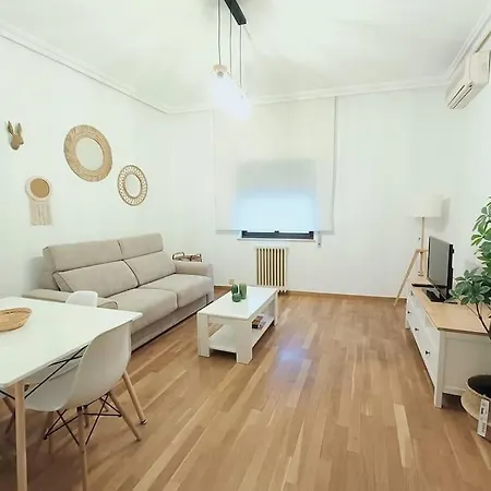 Lejlighed Pl Del Angel Junto Pl Mayor Con Aire